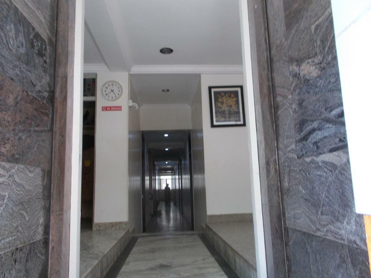 Hotel Embassy Bengaluru Zewnętrze zdjęcie